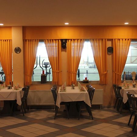 Toto'S Gasthaus Hattingen Exterior photo